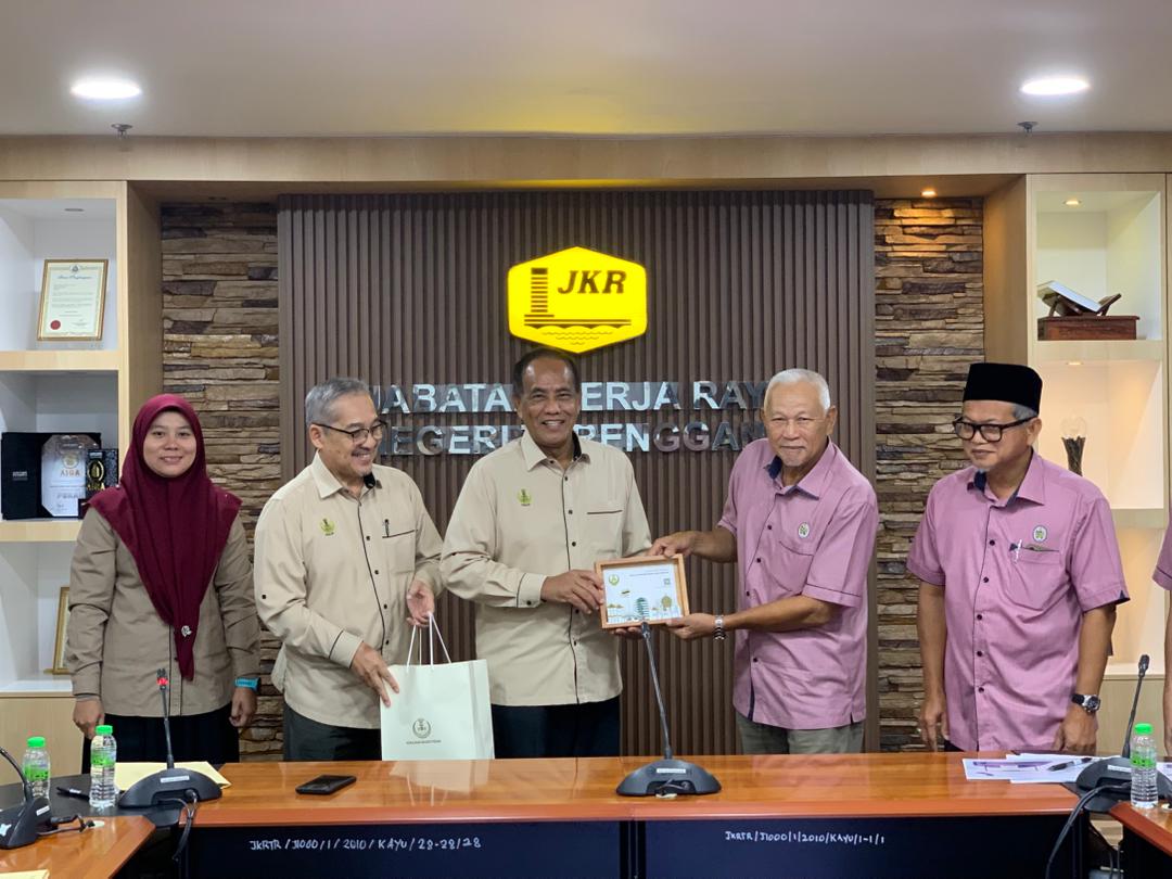 122248000118087250 5338813440093342820 n